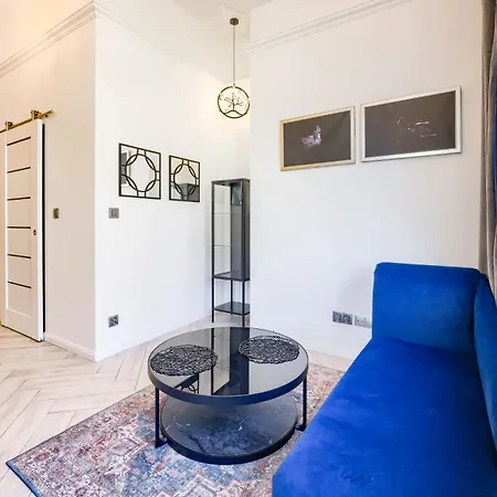 Sun & Snow, Gryf Apartman